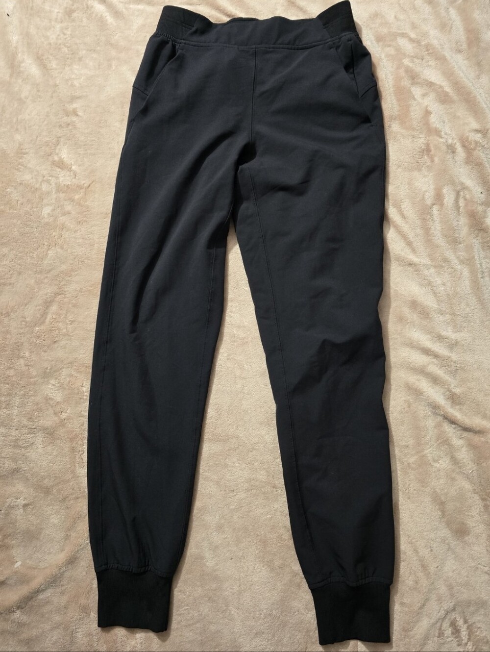 Lululemon Align Black Jogger size 4